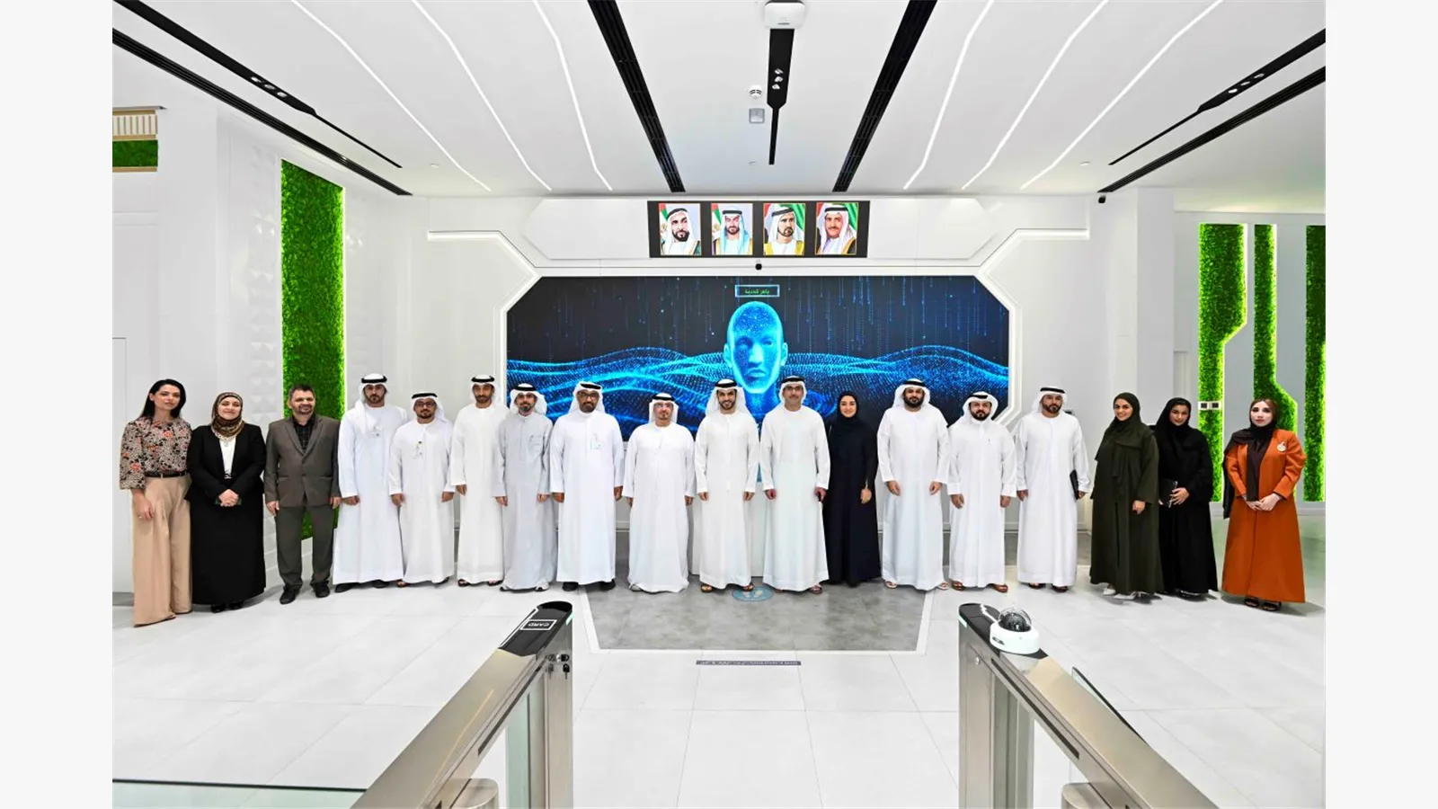 Prime Minister’s Office delegation visit the Fujairah Smart Center 3