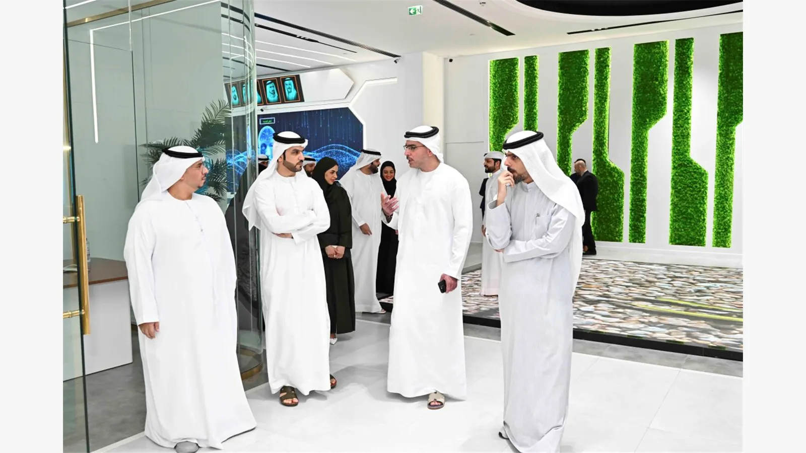 Prime Minister’s Office delegation visit the Fujairah Smart Center 10