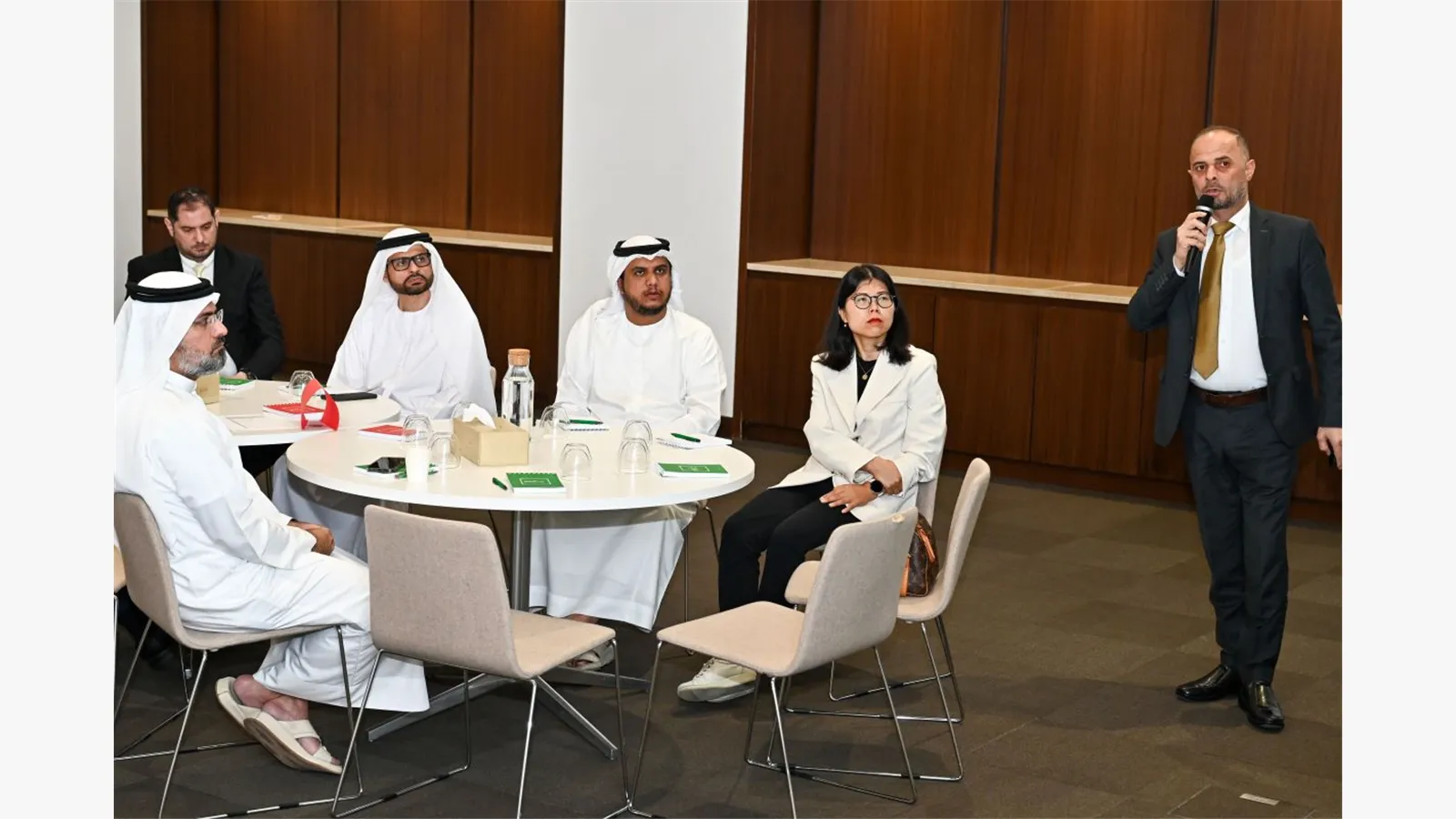 A Retreat session on the Mineral Wealth Strategy in the UAE 21