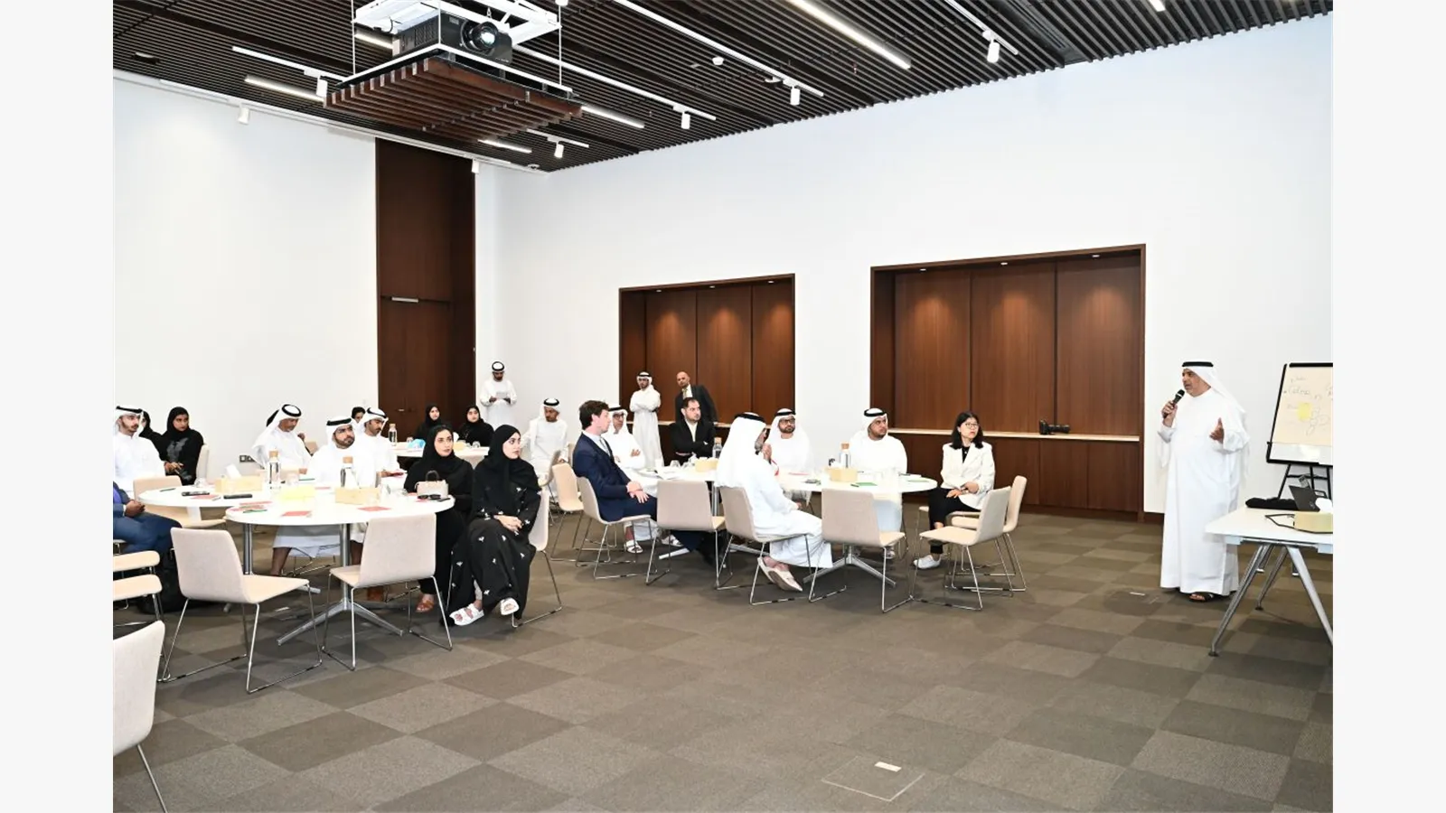 A Retreat session on the Mineral Wealth Strategy in the UAE 20